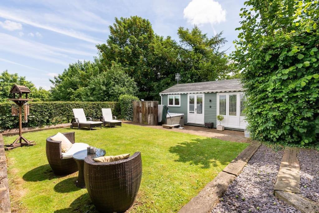 The Summerhouse, Countryside Retreat With Private Hot Tub Bridgnorth Kültér fotó