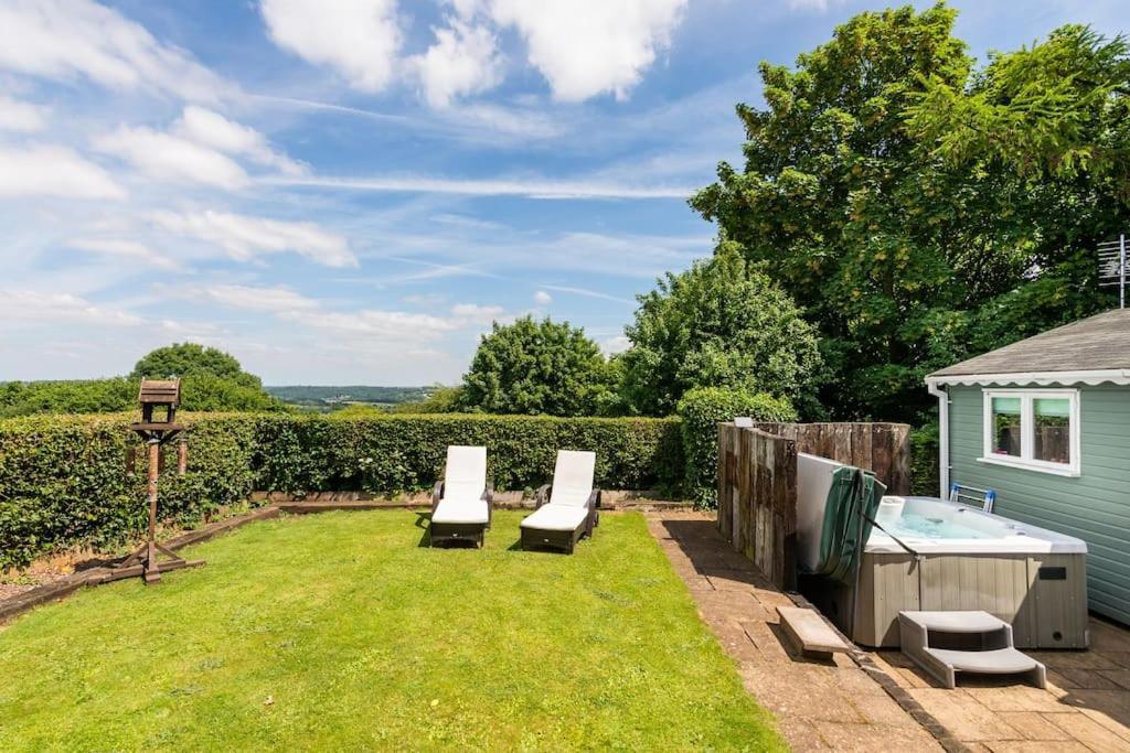 The Summerhouse, Countryside Retreat With Private Hot Tub Bridgnorth Kültér fotó